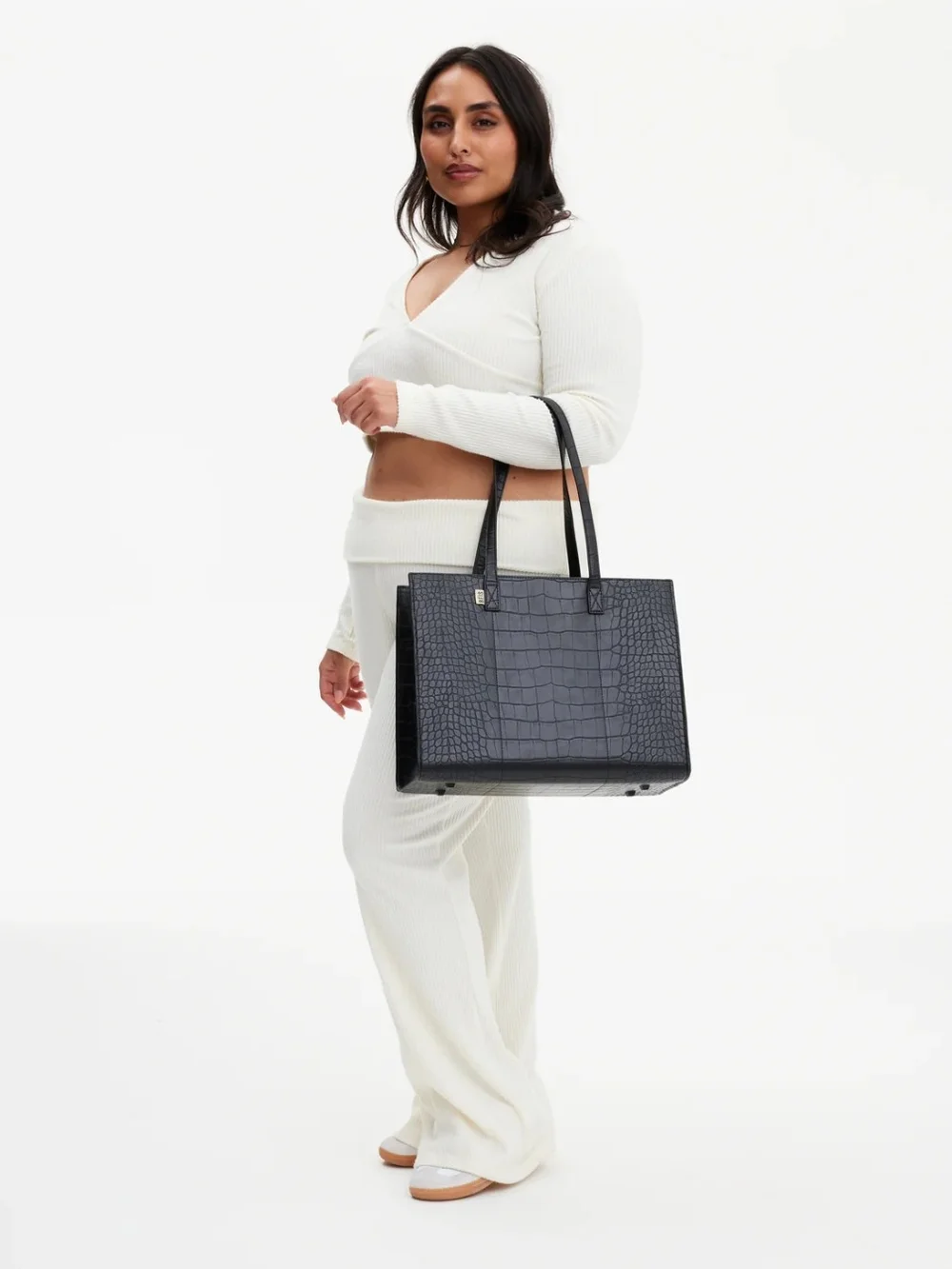 BEIS + 2 = Blk Croc-Emb Tote plus two Mesh Bags for Accessories, PRICED TO SELL!
